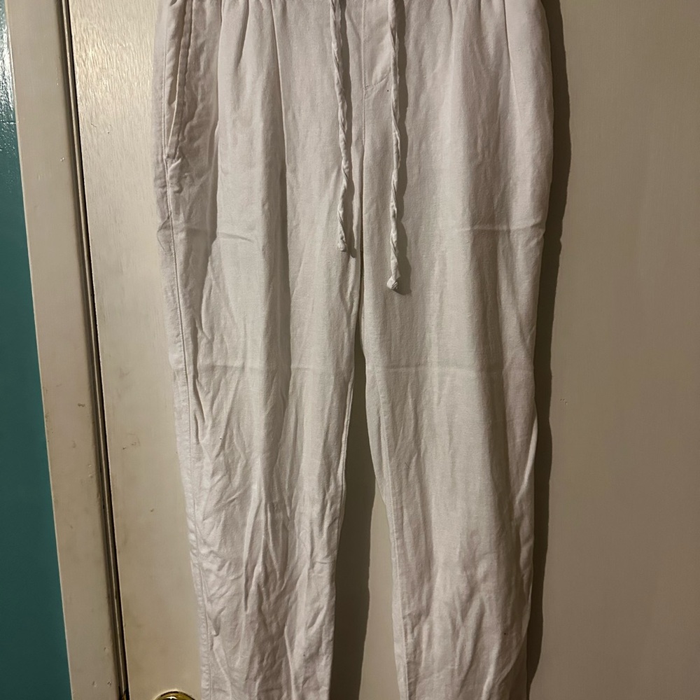 Old Navy White Linen with Drawstring Waist and Relaxed Fit pants